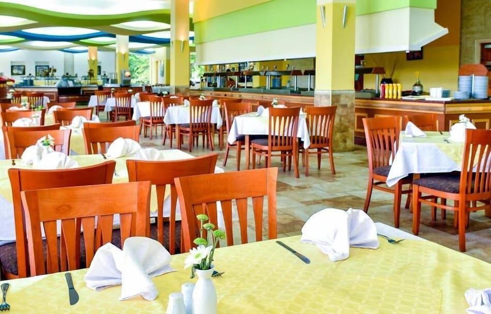 Hotel Orhidea Albena Esterno foto